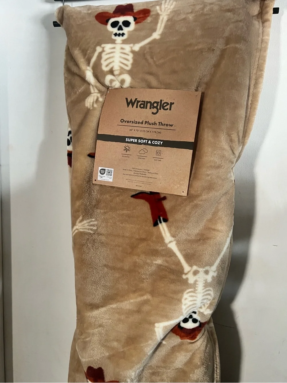 Oversized Plush throw wrangler throw blanket